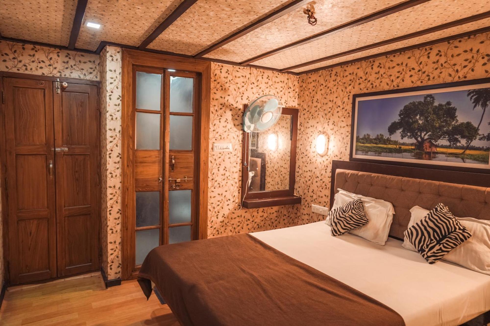 Venice Premium Houseboats Alleppey Alappuzha Exterior foto