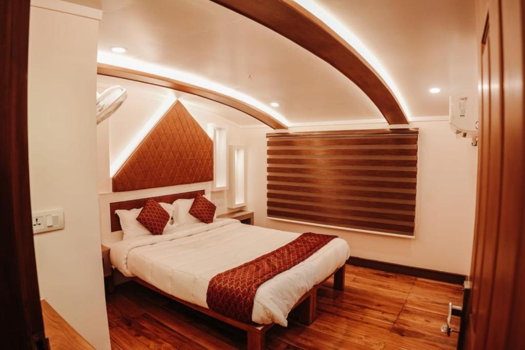 Venice Premium Houseboats Alleppey Alappuzha Exterior foto