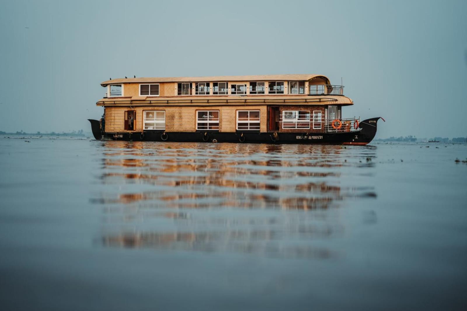 Venice Premium Houseboats Alleppey Alappuzha Exterior foto