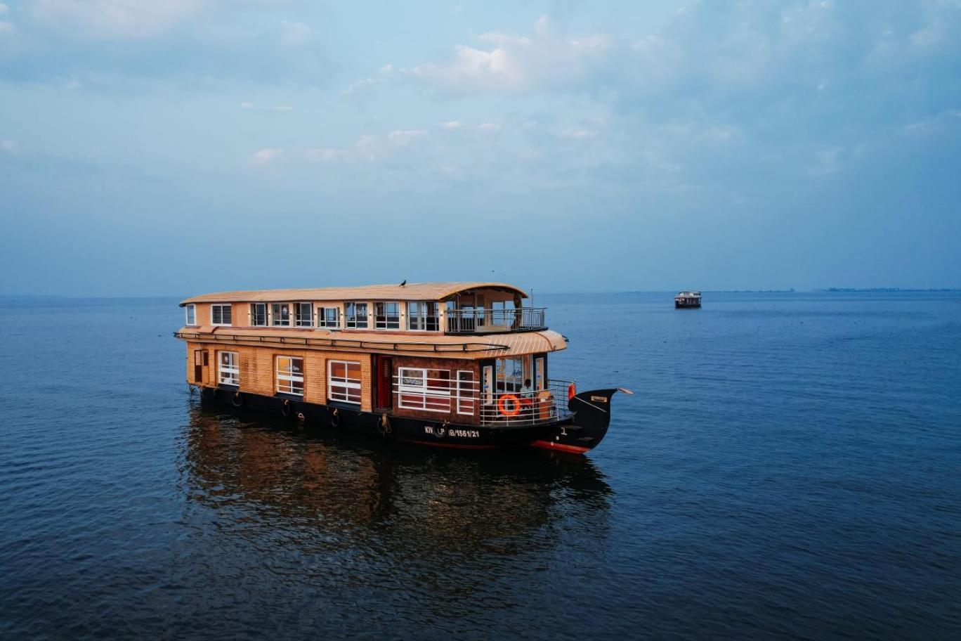 Venice Premium Houseboats Alleppey Alappuzha Exterior foto